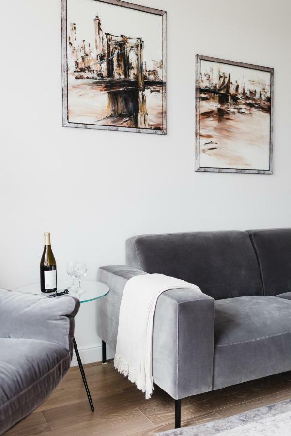Luxlux Apartments Coconut Варшава Екстериор снимка